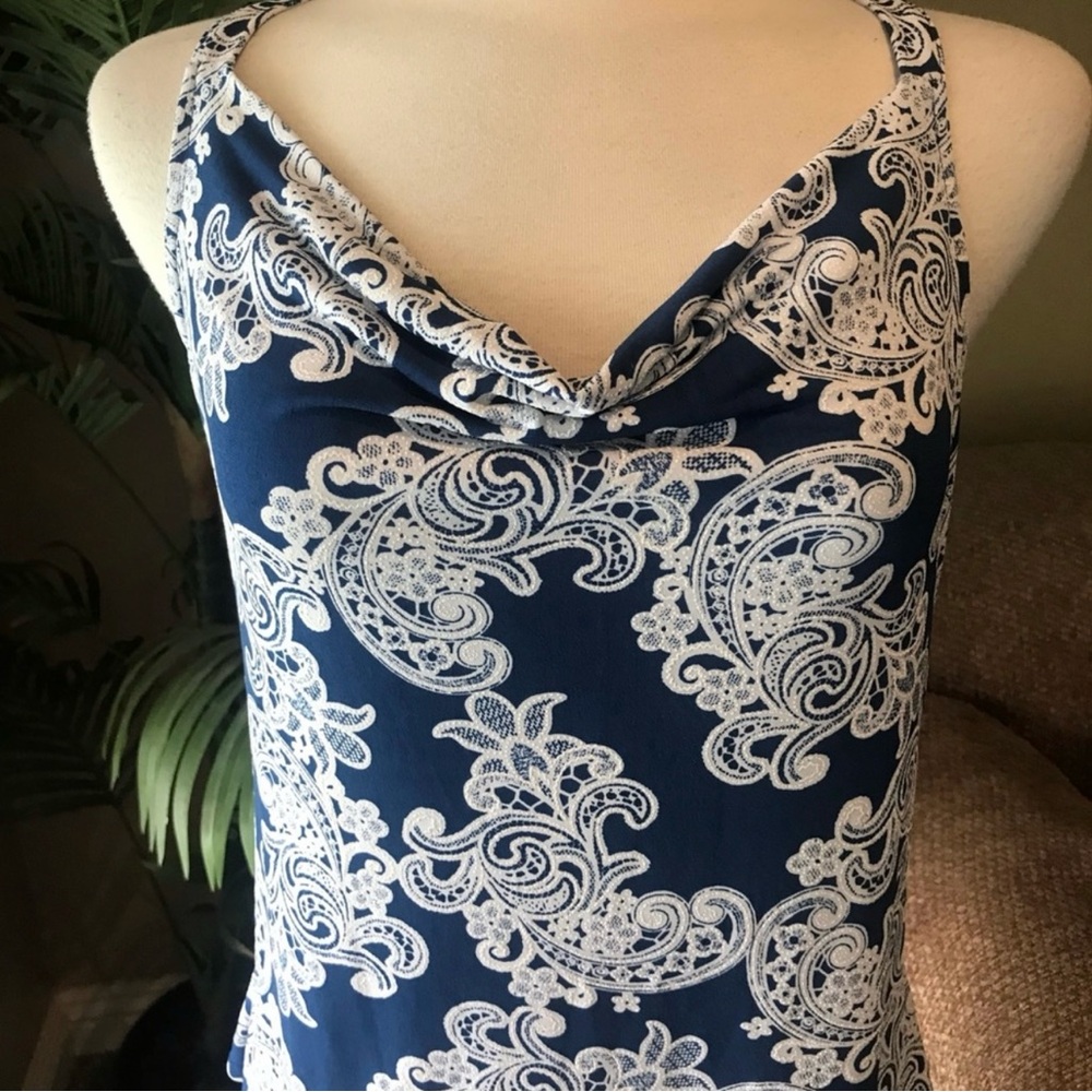 🇺🇸 INC Navy and White Lace Patterned Sleeveless Razor Back Top, Size S